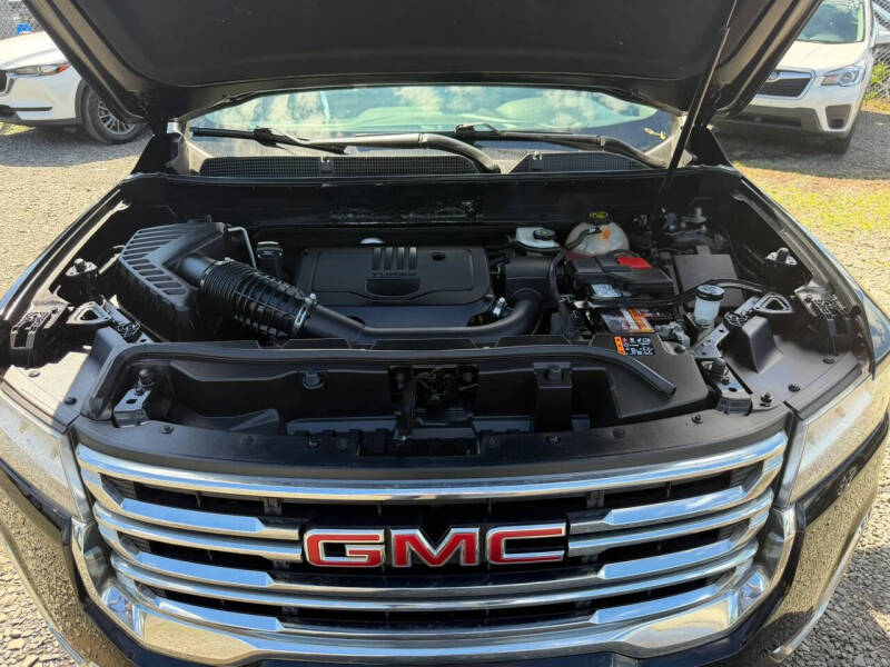 2022 GMC Acadia SLE