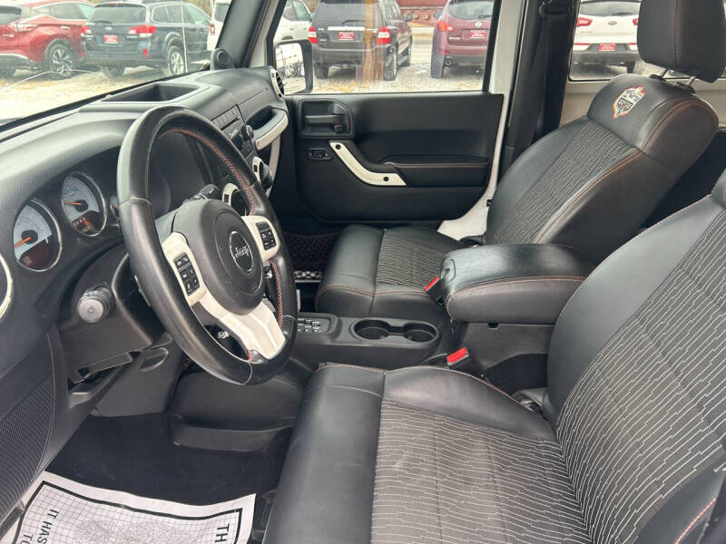 2012 Jeep Wrangler Sahara