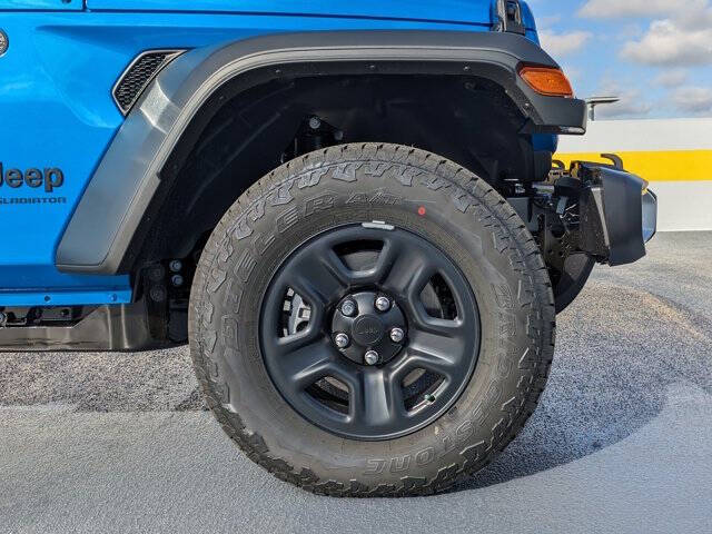 2026 Jeep Gladiator Sport