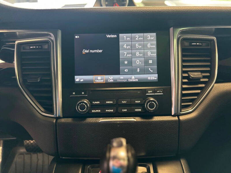 2017 Porsche Macan S