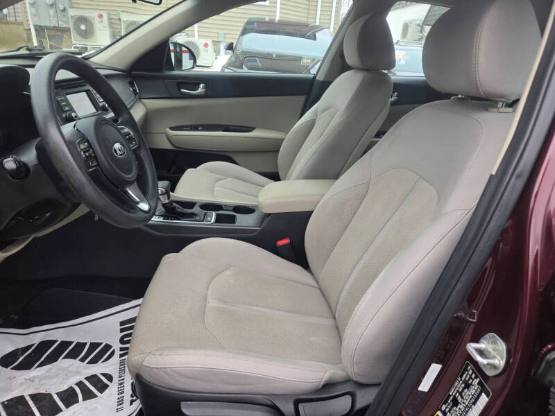 2017 Kia Optima LX