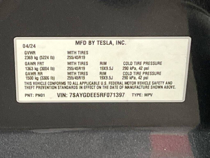 2024 Tesla Model Y Long Range