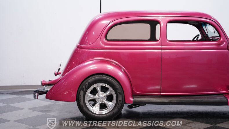 1936 Ford Deluxe