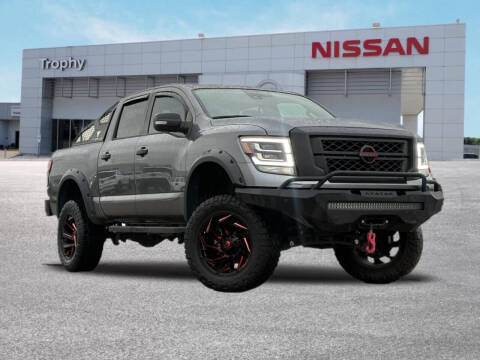 2023 Nissan Titan