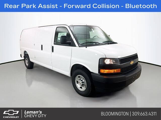 2026 Chevrolet Express 2500 Extended Work Van HD's photo