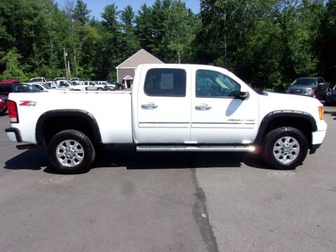 2013 GMC Sierra 2500HD for sale at Mark's Discount Truck & Auto in Londonderry NH