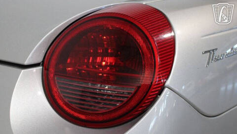 2004 Ford Thunderbird Deluxe