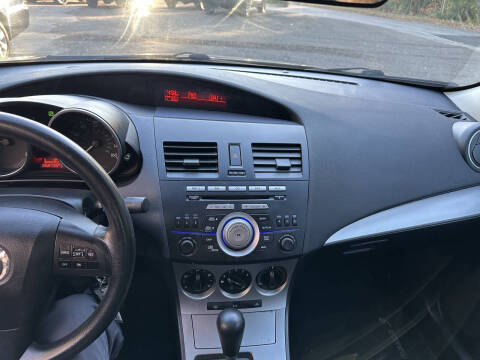 2010 Mazda MAZDA3 i Touring