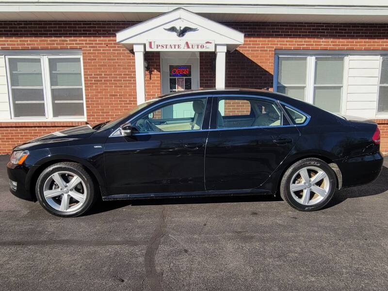 2015 Volkswagen Passat for sale at UPSTATE AUTO INC in Germantown NY