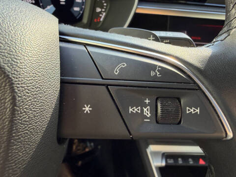 2023 Audi Q3 quattro S line Premium 45 TFSI