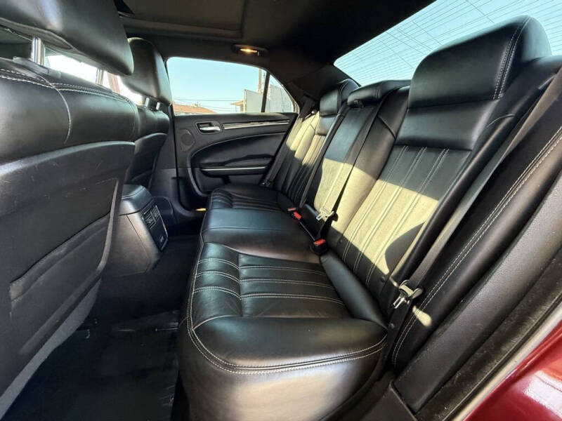 2023 Chrysler 300 S V6