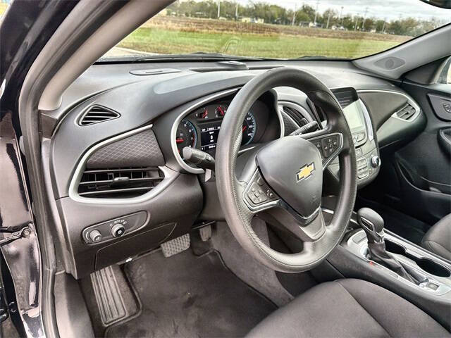 2023 Chevrolet Malibu LT