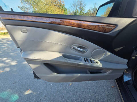 2009 BMW 5 Series 528i xDrive