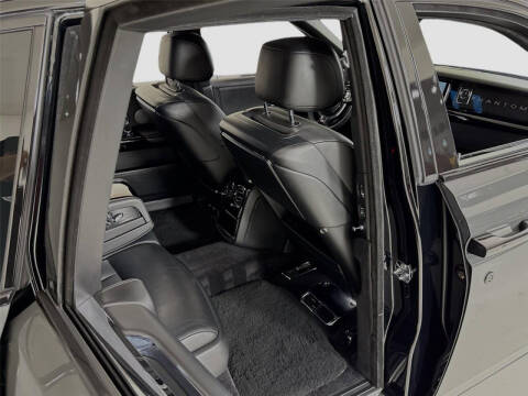 2019 Rolls-Royce Phantom