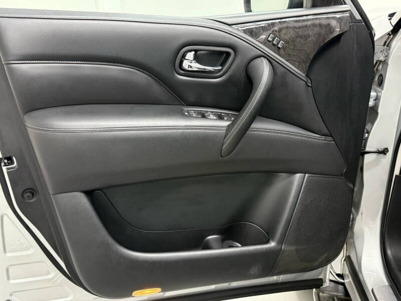 2020 Infiniti QX80 Luxe