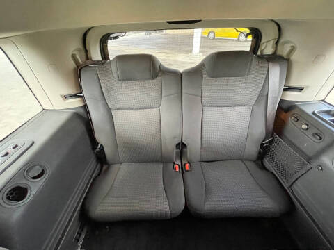 2008 Jeep Commander Sport