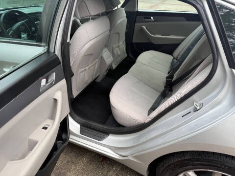 2015 Hyundai Sonata SE