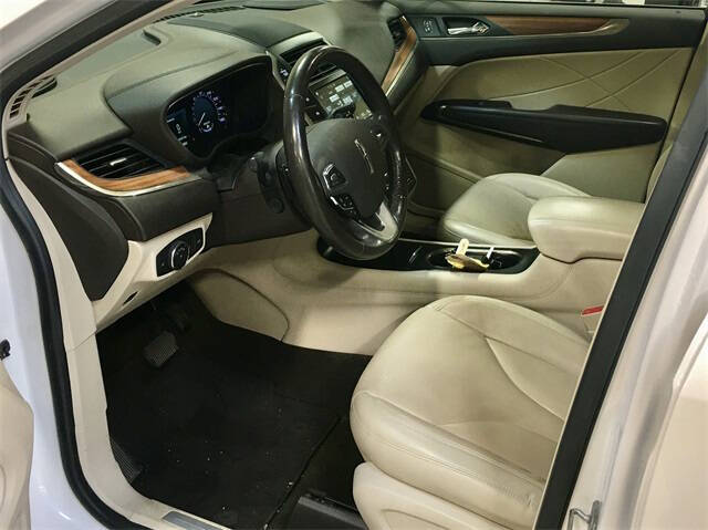 2019 Lincoln MKC Select