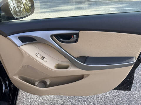 2013 Hyundai Elantra Limited