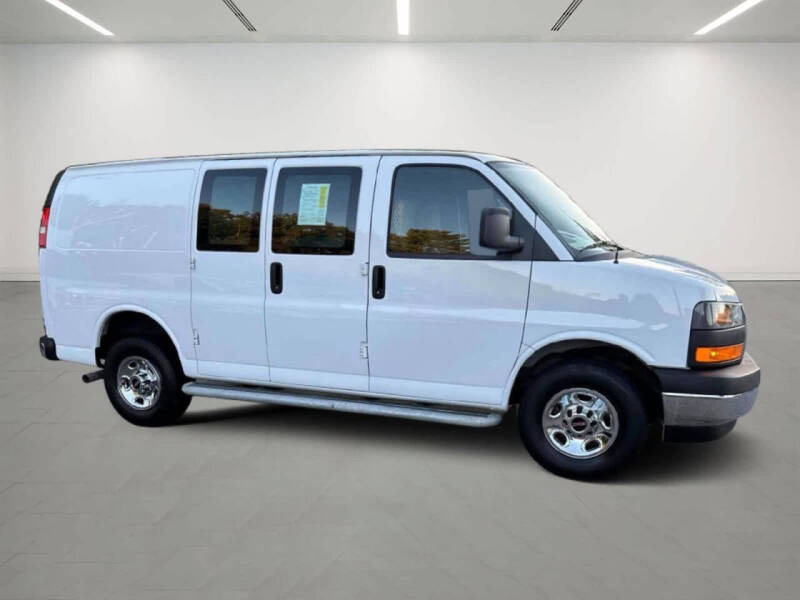 2023 GMC Savana 2500