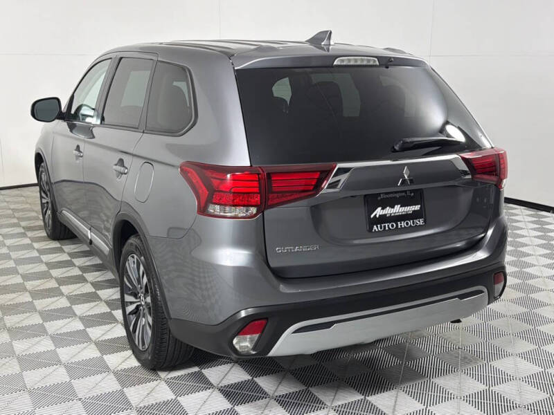 2020 Mitsubishi Outlander ES