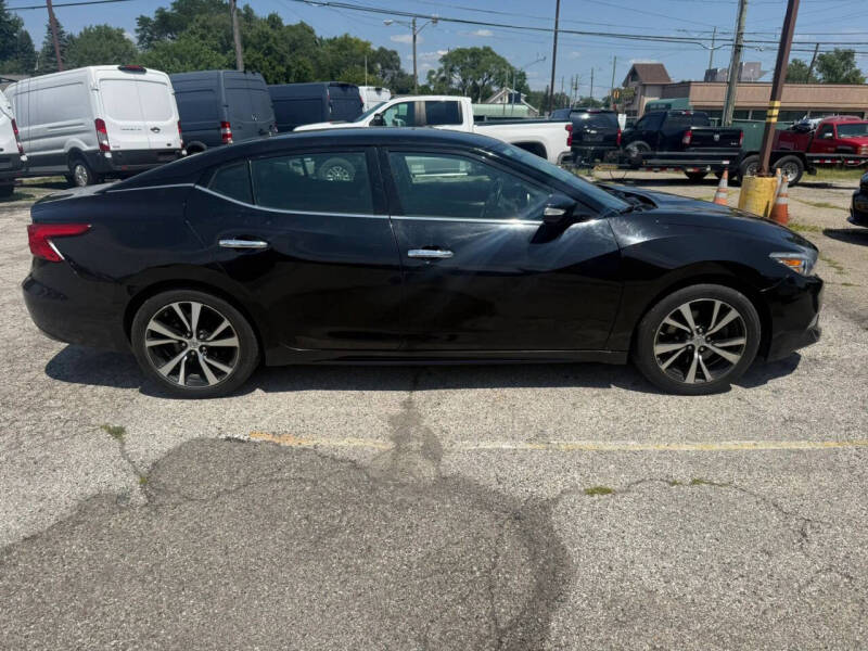 2017 Nissan Maxima