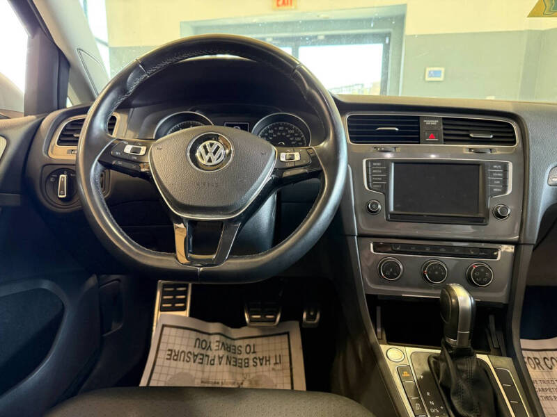 2017 Volkswagen Golf Alltrack