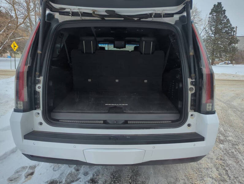 2019 Cadillac Escalade ESV Platinum