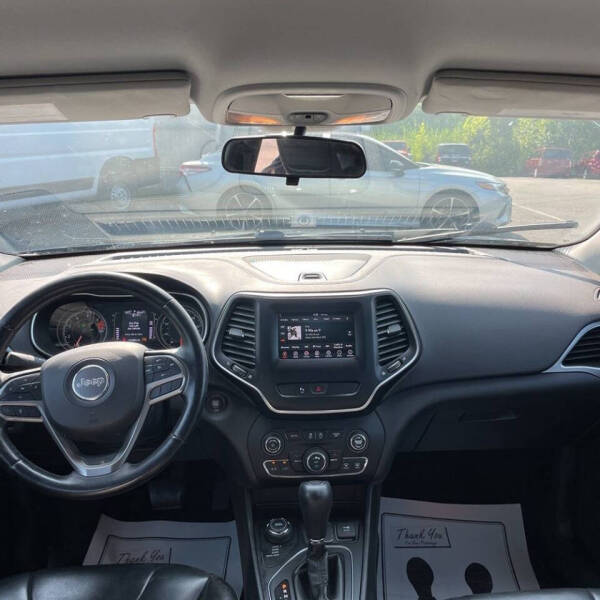 2019 Jeep Cherokee Latitude Plus