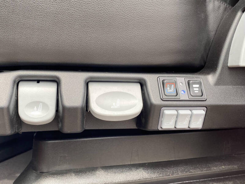 2025 Freightliner Cascadia