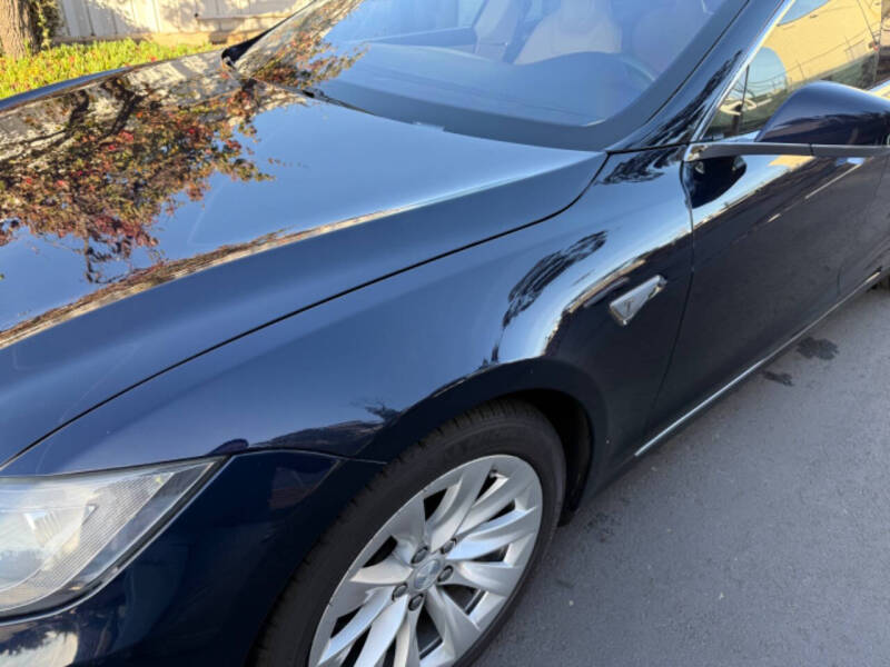 2013 Tesla Model S