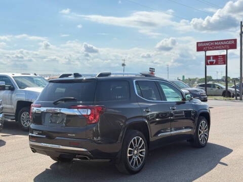 2020 GMC Acadia Denali