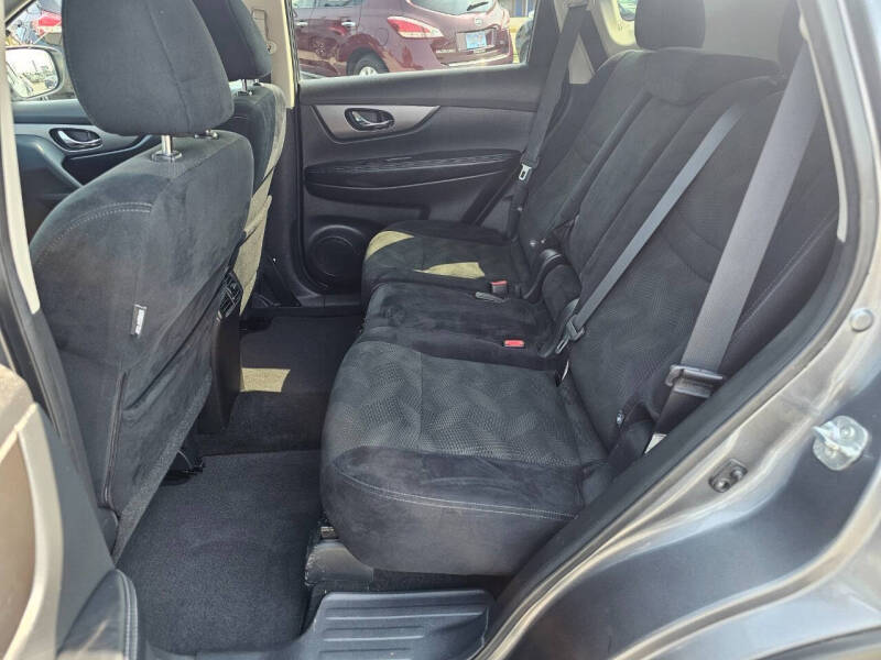 2015 Nissan Rogue SV