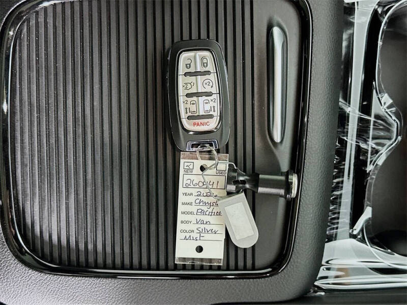 2026 Chrysler Pacifica Limited