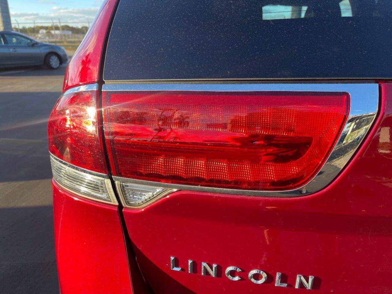 2015 Lincoln MKX  - $12,900