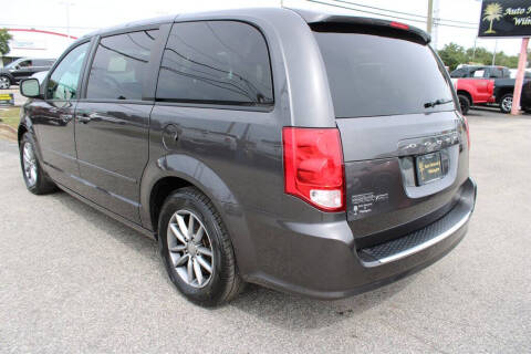 2016 Dodge Grand Caravan SE