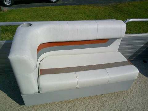 1990 Lowe Boats 242 PONTOON