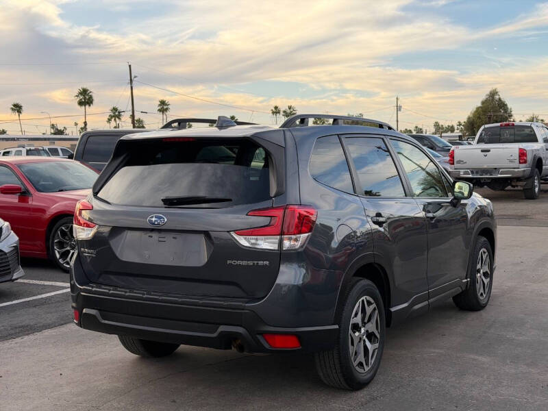 2022 Subaru Forester Premium