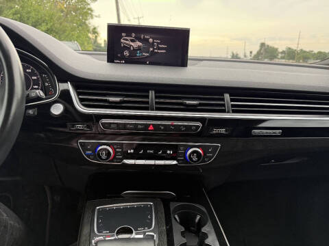 2019 Audi Q7 quattro Prestige 55 TFSI