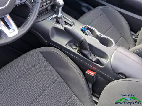 2017 Ford Mustang V6