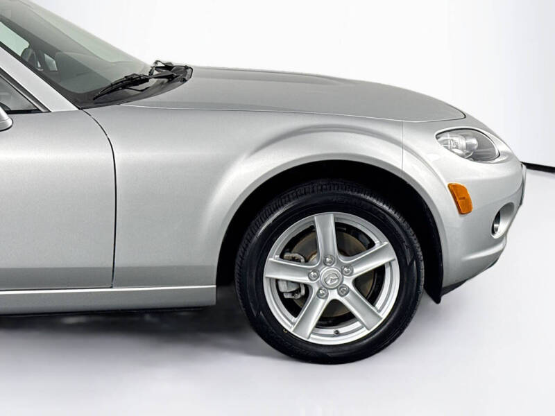 2006 Mazda MX-5 Miata