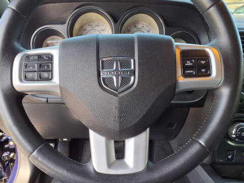 2013 Dodge Challenger SXT