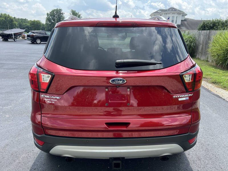 2019 Ford Escape Titanium
