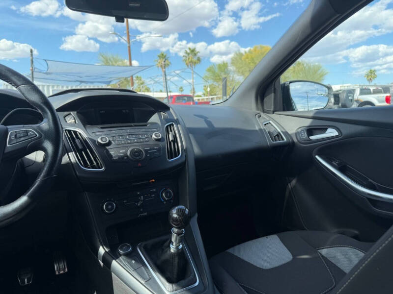 2016 Ford Focus ST