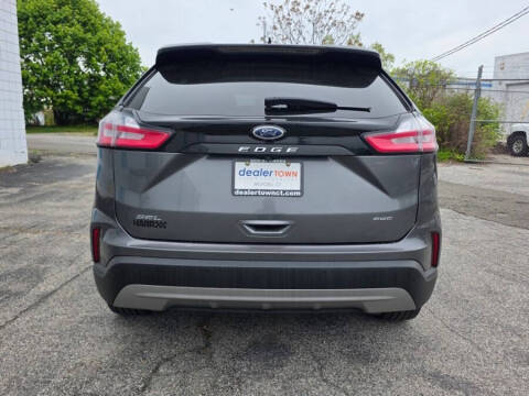 2022 Ford Edge SEL