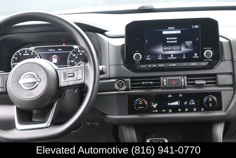 2024 Nissan Pathfinder S