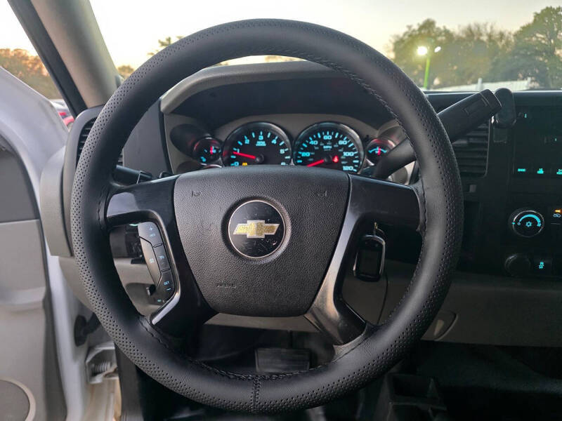 2013 Chevrolet Silverado 2500HD Work Truck