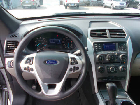 2015 Ford Explorer