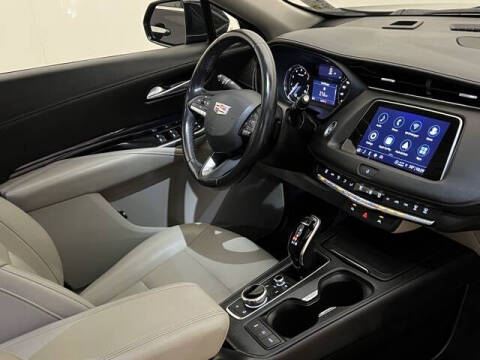 2023 Cadillac XT4 Luxury