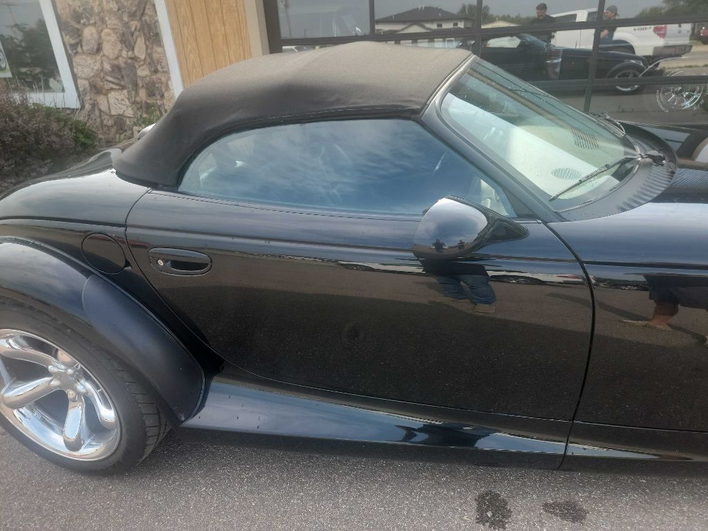 2000 Plymouth Prowler 10